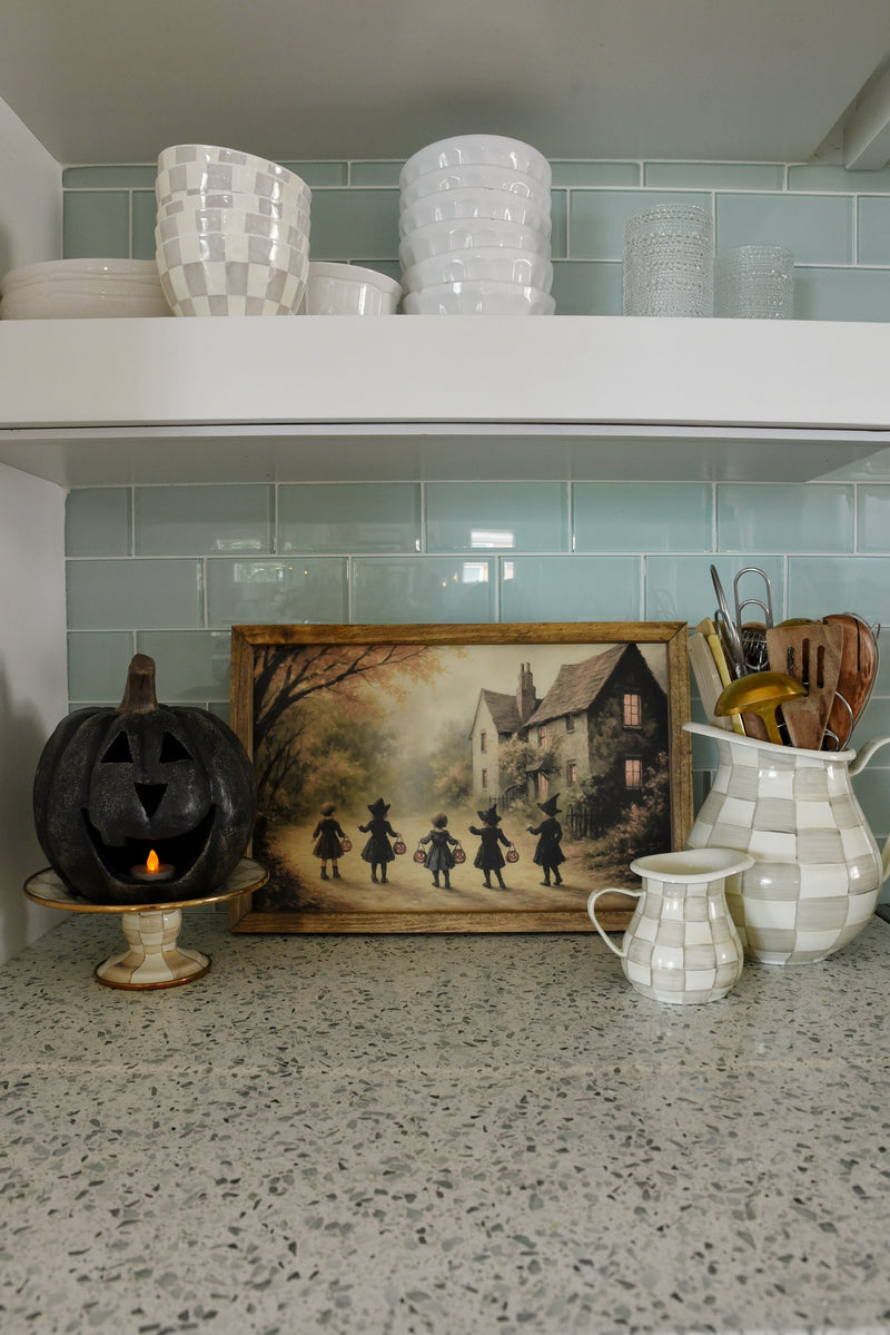 Kids Trick or Treating