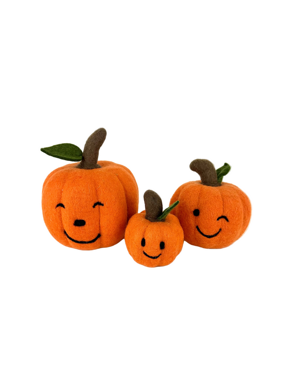 Felt Pumpkin Family Table Top