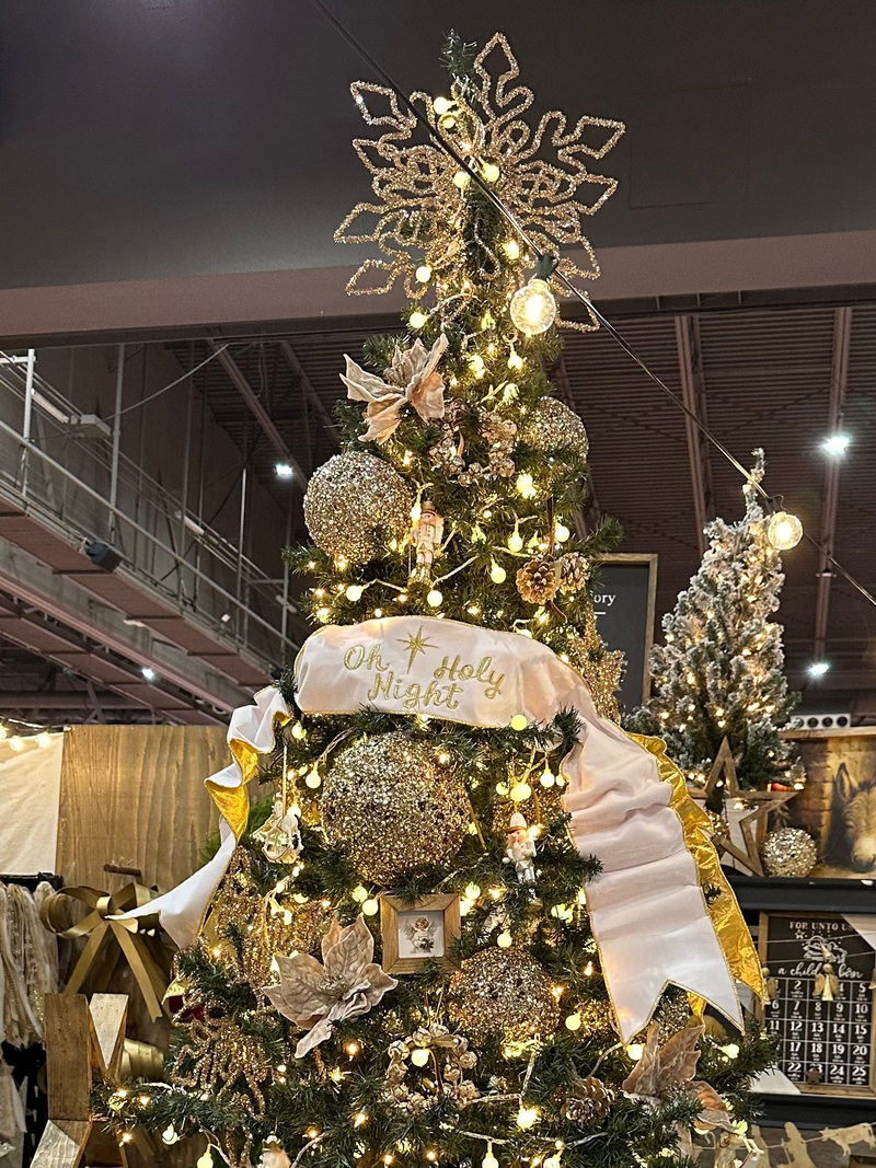 18" Gold Snowflake Ornament